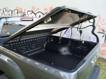 Isuzu D-MAX II 1.9 DDI 163KM 4x4 &ndash; Twardy gość&hellip;